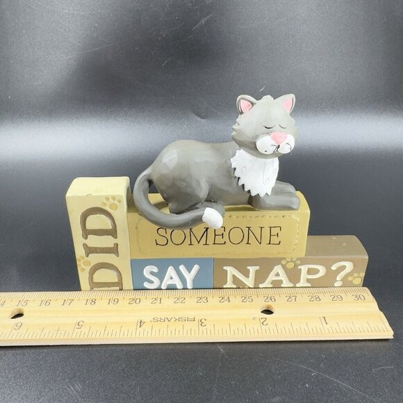 Suzi Resin Cat Figurine Did Someone Say Nap? Signed Kitty Cat Decor Accent Decor - Picture 5 of 11